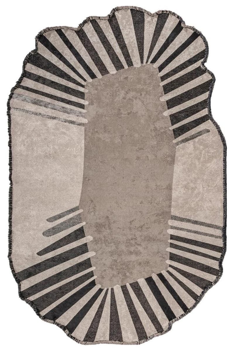 Round Rug in Living Room